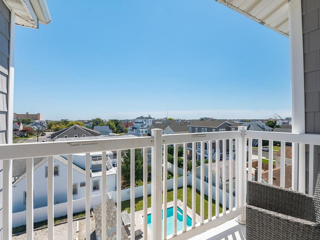 208 EAST 24TH AVENUE UNIT 4 NORTH WILDWOOD SUMMER VACATION RENTALS